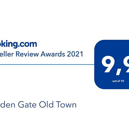 Garden Gate Old Town Apartment กดัญสก์ ภายนอก รูปภาพ