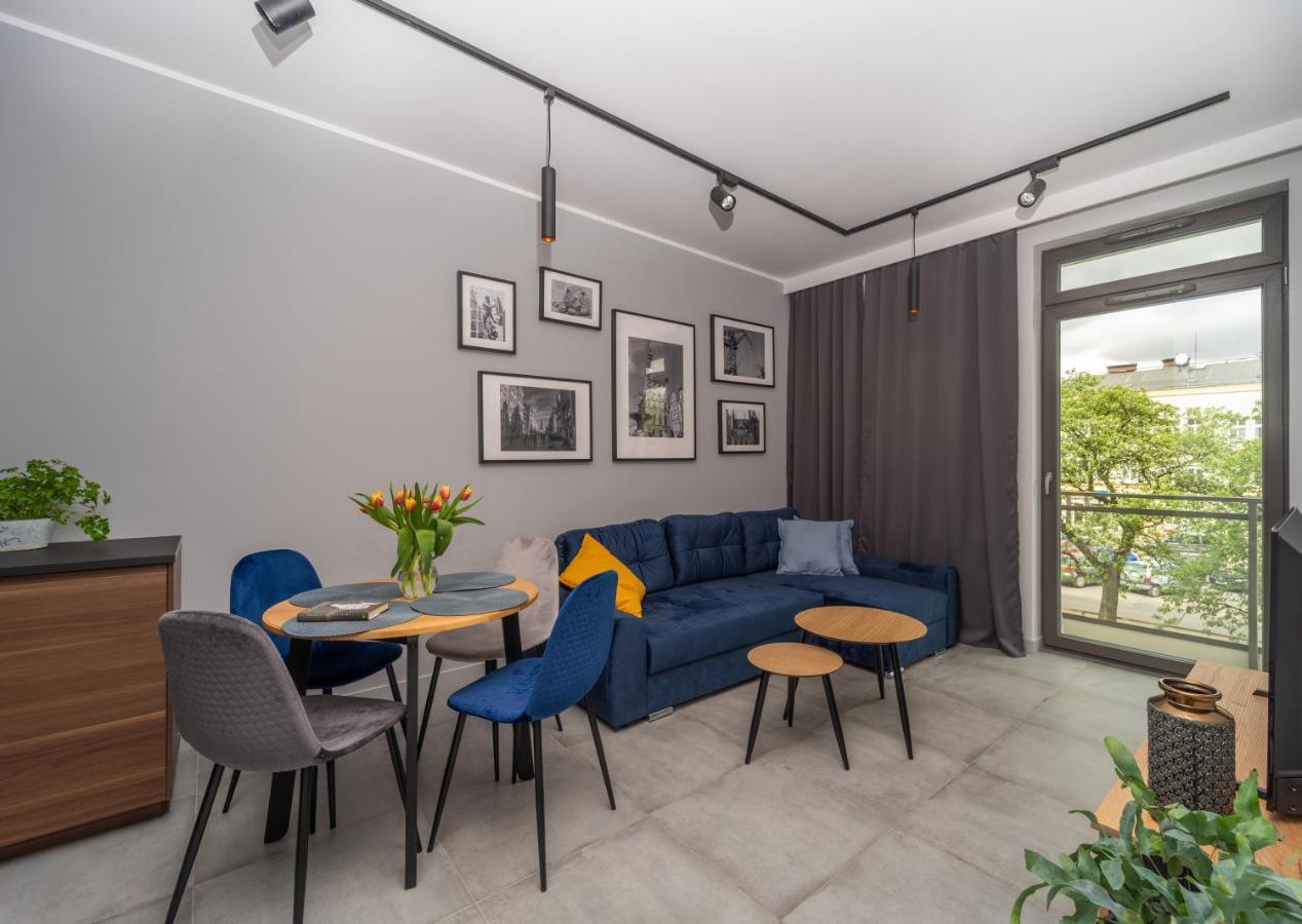 Garden Gate Old Town Apartment กดัญสก์ ภายนอก รูปภาพ