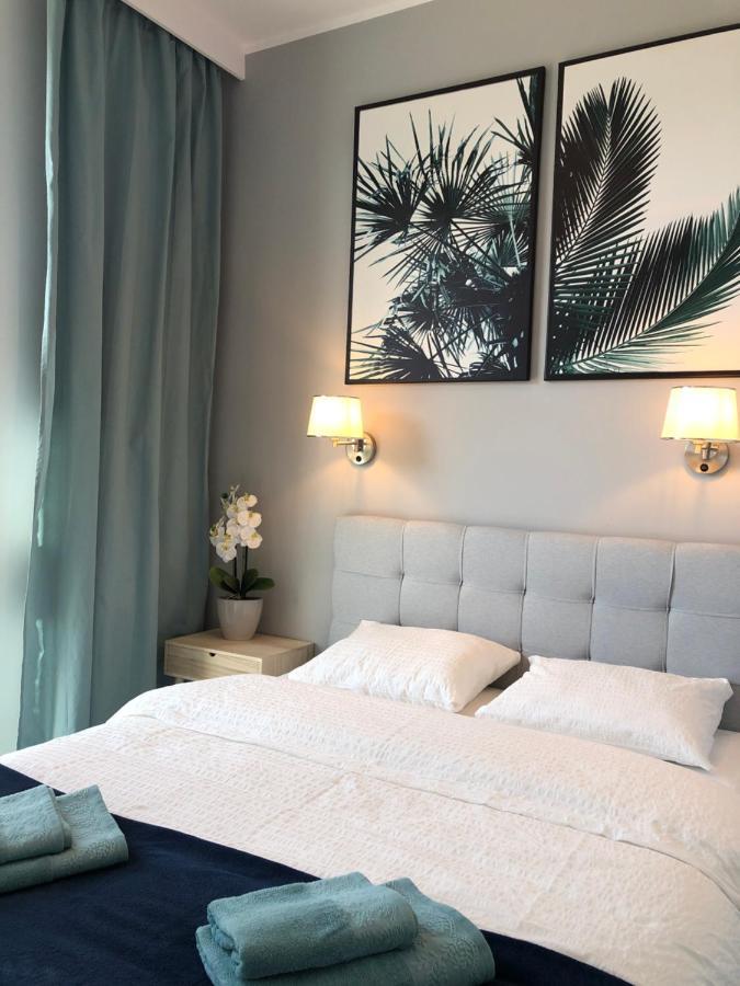 Garden Gate Old Town Apartment กดัญสก์ ภายนอก รูปภาพ